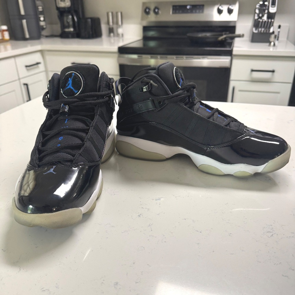Jordan 6 Rings Mens 9.5 Black Space Jam Blue Patent Leather Sneakers 322992-016